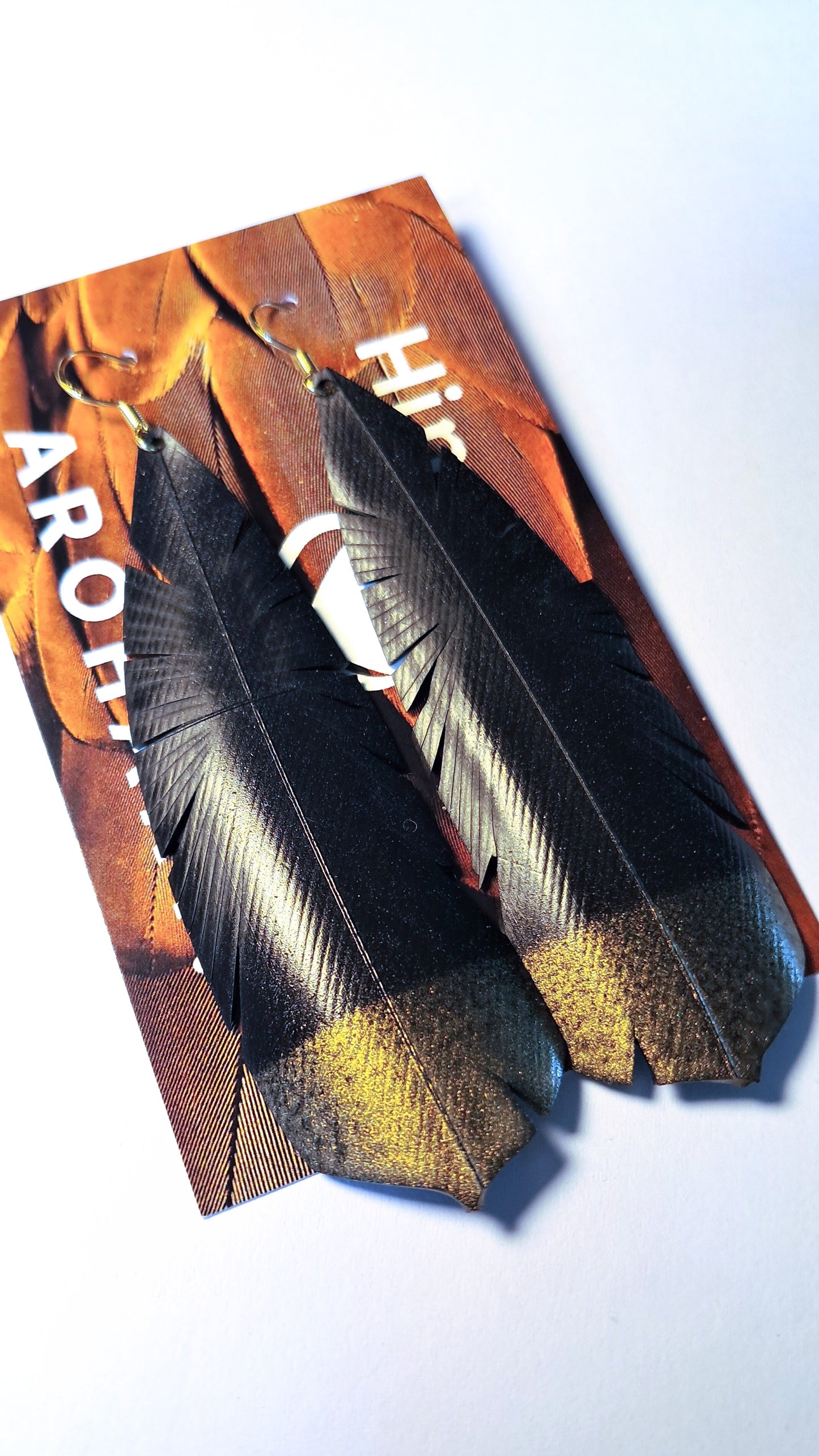 HineKURA - Huia - white, gold and silver!