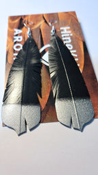 HineKURA - Huia - white, gold and silver