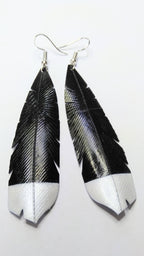 HineKURA - Huia - white, gold and silver