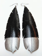 HineKURA - Huia - white, gold and silver